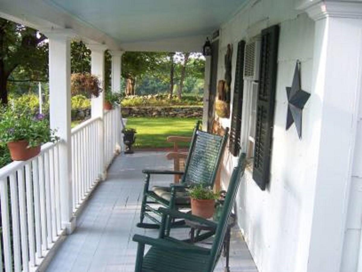 וורוויק The Inn At Stony Creek מראה חיצוני תמונה