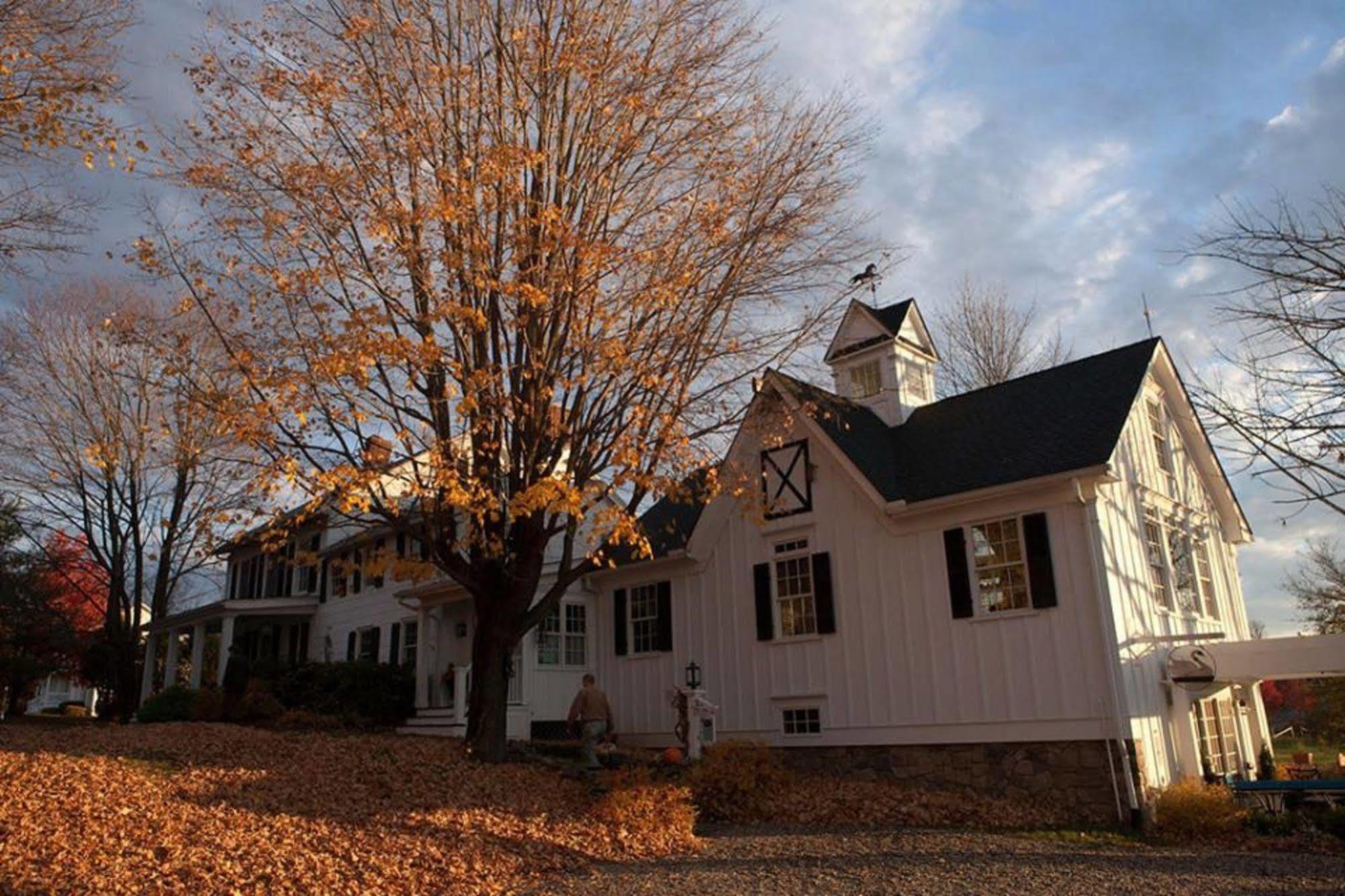 וורוויק The Inn At Stony Creek מראה חיצוני תמונה